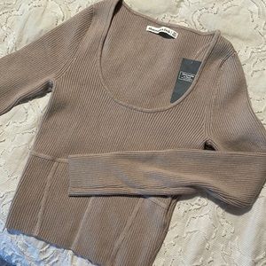 NWT Abercrombie sweater XS